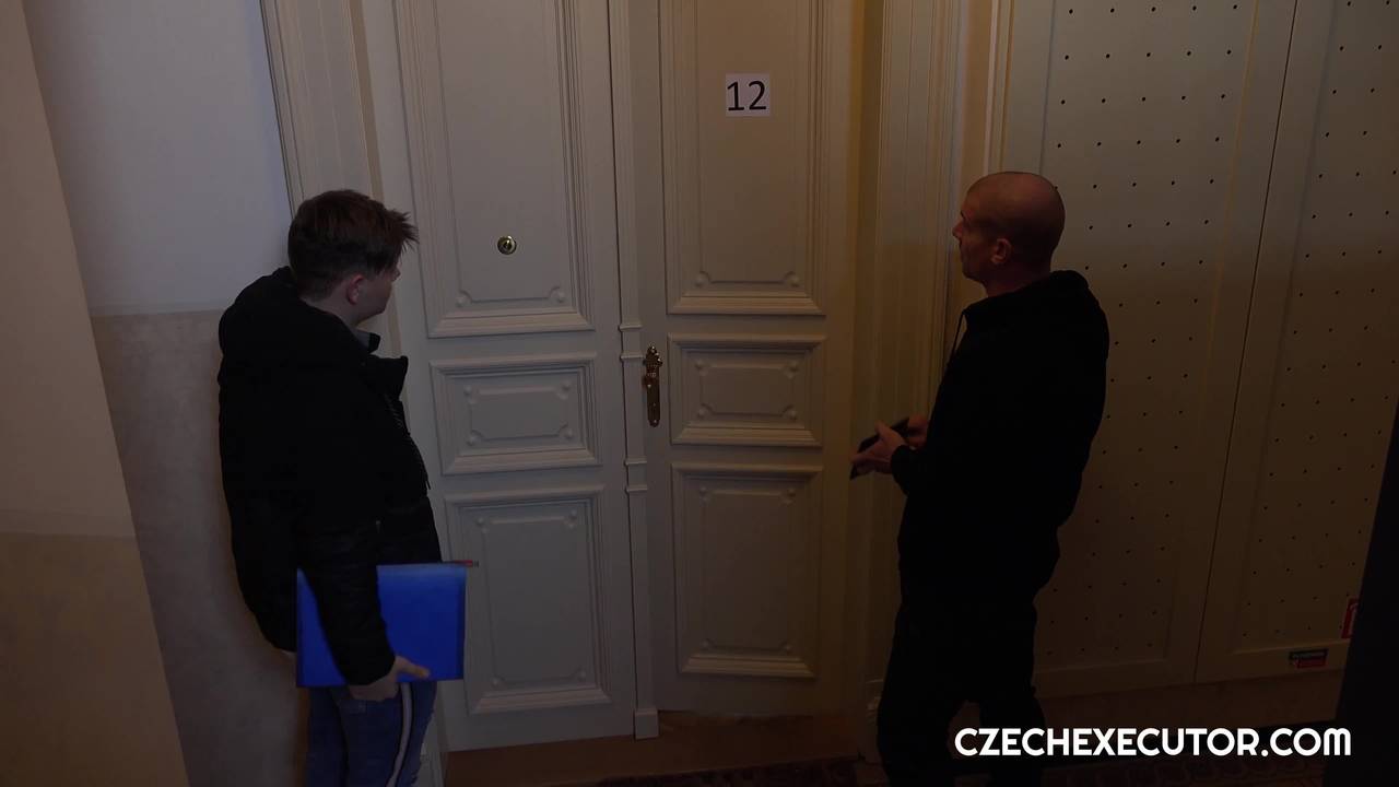 Bestätigen Sie Ihr Alter