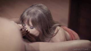 Darla Crane bekommt Seth Gambles Schwanz hart