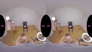 Eine Blondine mit großem Arsch saugt pov, VR Eine Blondine mit großem Arsch saugt pov, VR