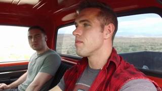 Schwule Pornostars Alex Mecum und Fane Roberts ficken auf der Route 69 Schwule Pornostars Alex Mecum und Fane Roberts ficken auf der Route 69