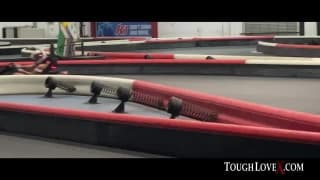 Sahara Leone bringt einen Liebhaber zu sich nach Hause