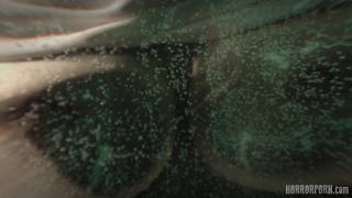 Tintenfisch Monster fickt die Muschi der Ärtztin und stöhnt