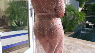 Nikki Benz nimmt Dredds riesigen Schwanz