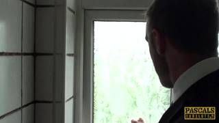 Alessa Savage dominiert von Pascal White Alessa Savage dominiert von Pascal White