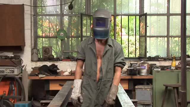 Bestätigen Sie Ihr Alter