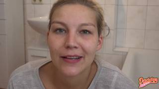 Piss-Session heute Abend im Badezimmer