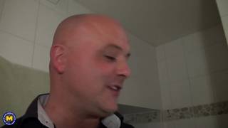 Claire Barre ein französisches Mädchen mit einem großen Arsch