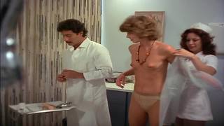 Einige heiße Szenen im Retro-Porno aus Frankreich Einige heiße Szenen im Retro-Porno aus Frankreich