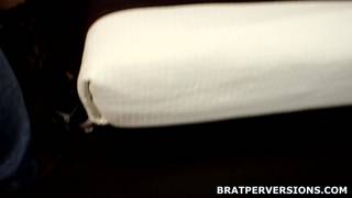 Cuckold gedemütigt an seinem Jahrestag mit einem BBC BULL