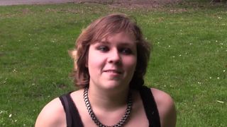 Ein anales Dreieck mit diesem Amateur-Arsch