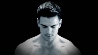 Connor Maguire und Paul Walker werden im Büro ficken