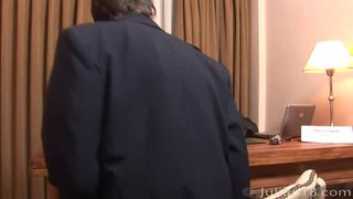 Bestätigen Sie Ihr Alter