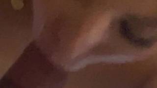 Blonde Putzfrau von ihrem Vater gefickt