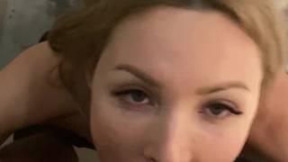 Ein Blowjob am Tag hält den Arzt fern! Selbstgemachtes Video