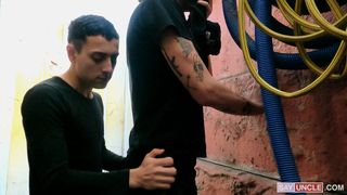 Bestätigen Sie Ihr Alter