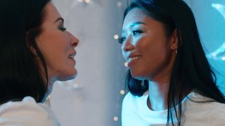 Gia hatte Alpträume, also isst Reagan ihre Muschi, um sie zu beruhigen