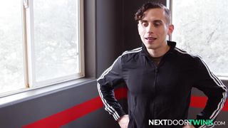 Dante Martin und Avery Jones ficken im Fitnessstudio nach dem Training