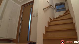 Maiko Saegimi sieht so sexy aus, dass ihr Freund sie sofort fickt