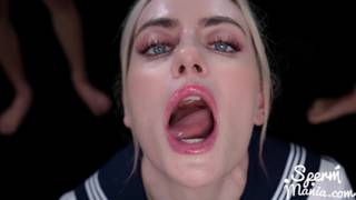 Sperma schluckender blonder Matrose Emily Belle in einem Gangbang Sperma schluckender blonder Matrose Emily Belle in einem Gangbang