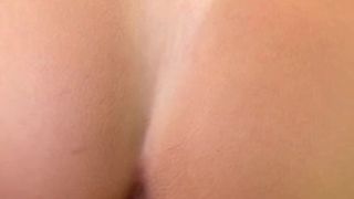 Margot Dulac liebt es, Schwänze zu saugen und in POV zu ficken