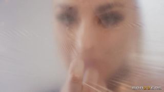 Geile Lesben Anna Claire und Nicole Doshi lutschen sich gegenseitig