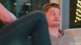 Zwei-Clip-Kompilation der heißesten schwulen Szenen, die du je sehen wirst