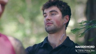 Heath Halo und Paul Wagner ficken zusammen im Wald