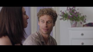 Maddie entdeckt die Straßen und den heißen Sex Spaniens!