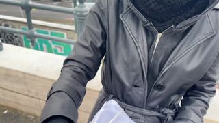 Die Gotin Eva Nexus lechzt nach extremen Empfindungen