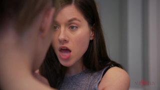 Shyla Jennings hat ein besonderes sexuelles Treffen mit Scarlett Sage