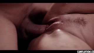 Die Sinnlichkeit der Schauspielerin Amirah Adara beim Spüren einer Sodomie