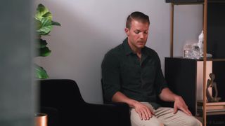 Codey Steele stößt zu Summer Col und Summer Kline für ein Nuru!